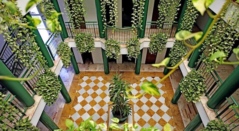 Apartamentos Vértice Bib Rambla