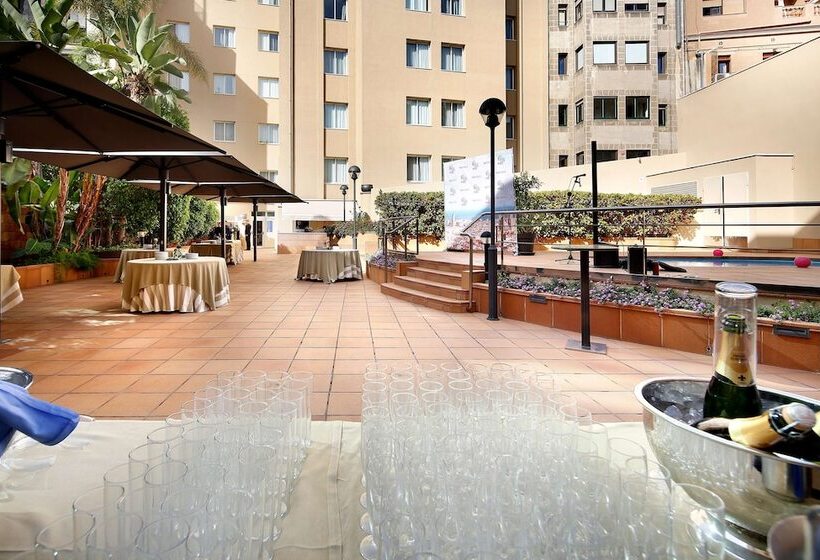 호텔 Hcc Montblanc