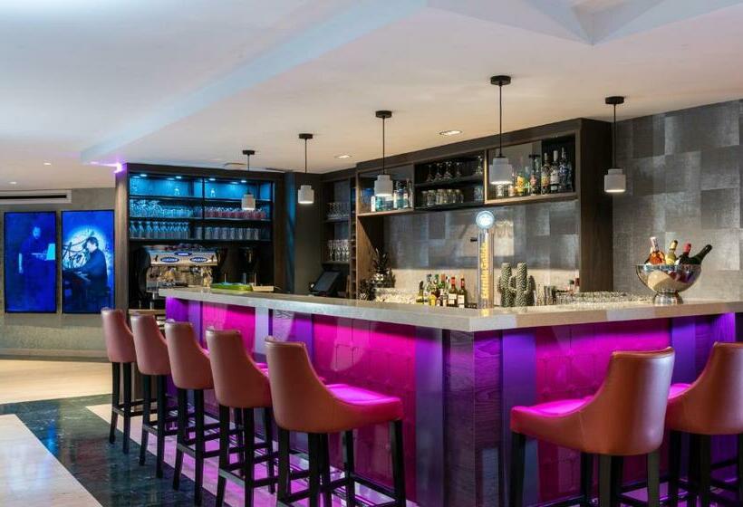 Leonardo Hotel Madrid City Center