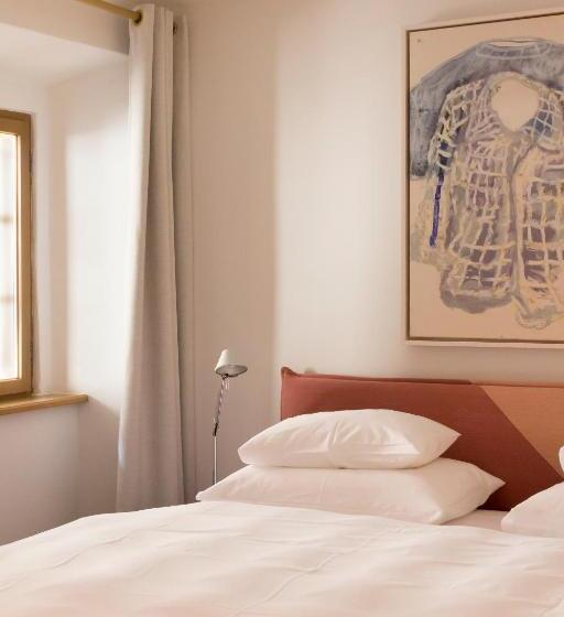 Kai 36   Hotel Zwischen Fels Und Fluss