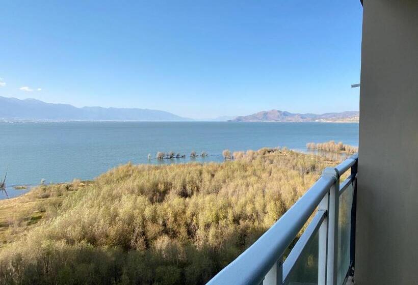 پانسیون Ning House Lake View Inn