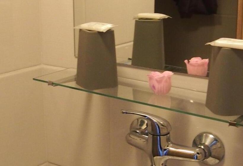 پانسیون Penzion A Restaurace Na Jízdárně