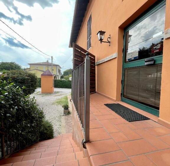 بنسيون Locanda Settecamini