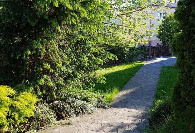 پانسیون Penzion U Vlků