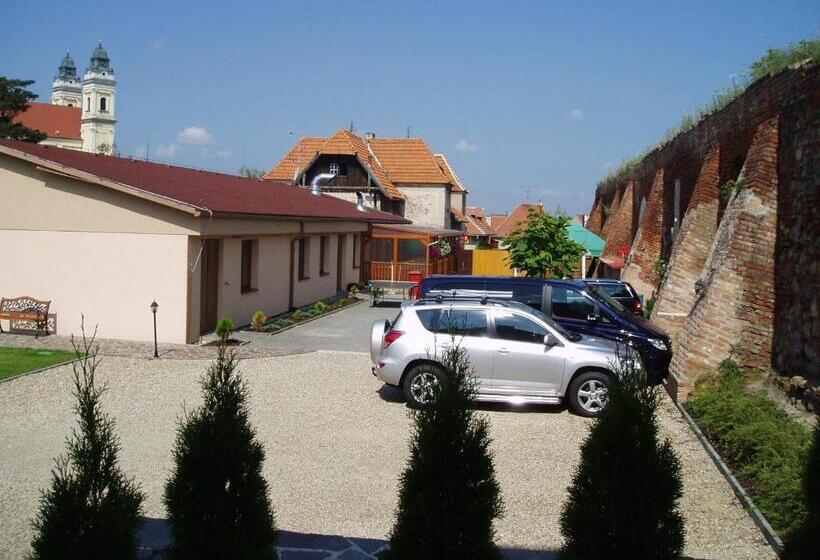 پانسیون Penzion U Vlků