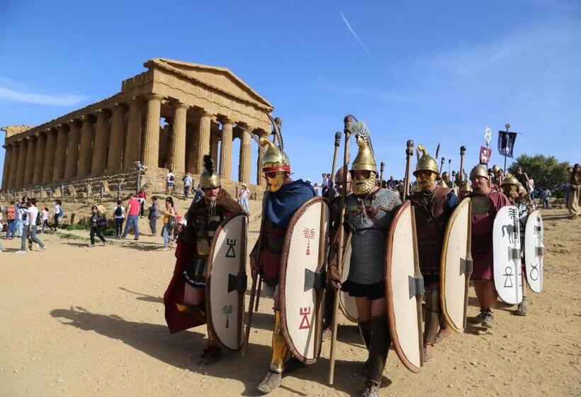 Aljama   Downtown B&b