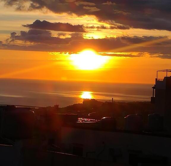 Aljama   Downtown B&b