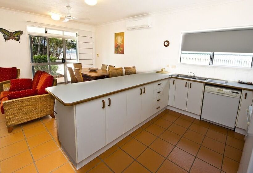 Beachcomber Unit 2