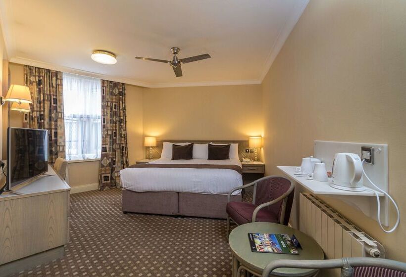 Cosmopolitan Hotel