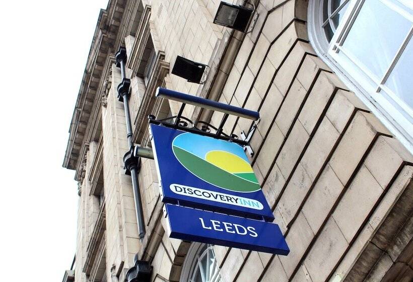 هتل Discovery Inn  Leeds