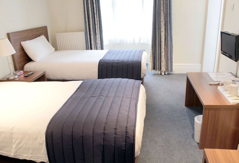 هتل Discovery Inn  Leeds