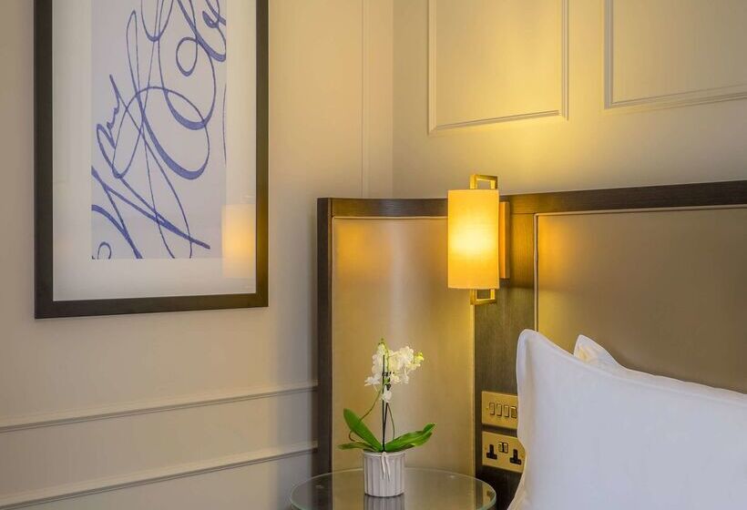 هتل Hilton London Euston