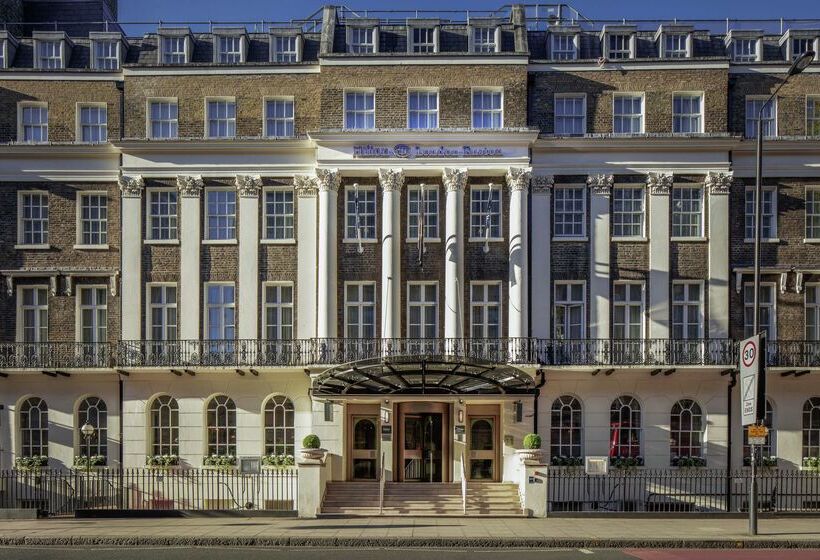 هتل Hilton London Euston