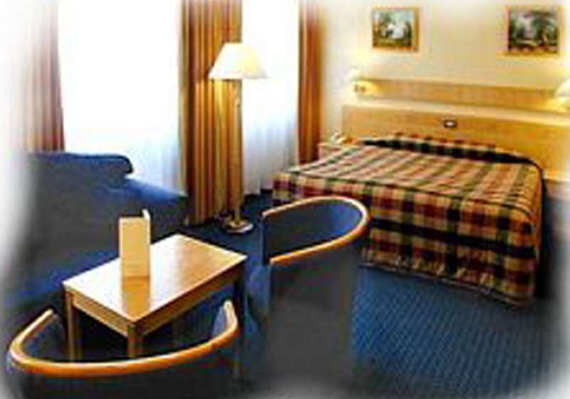 هتل Hilton London Euston