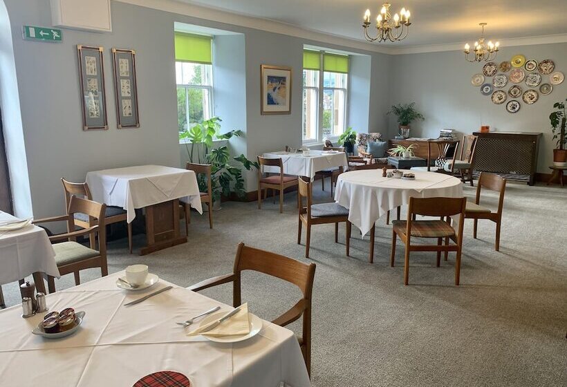 فندق Leven House Bed And Breakfast