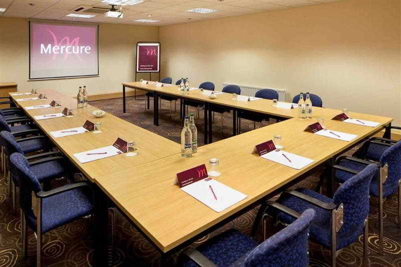 هتل Mercure Leeds Parkway