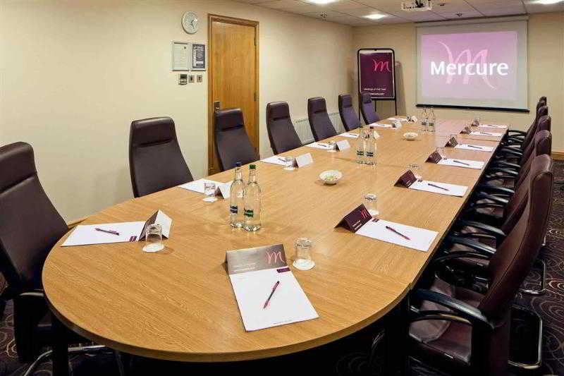 هتل Mercure Leeds Parkway