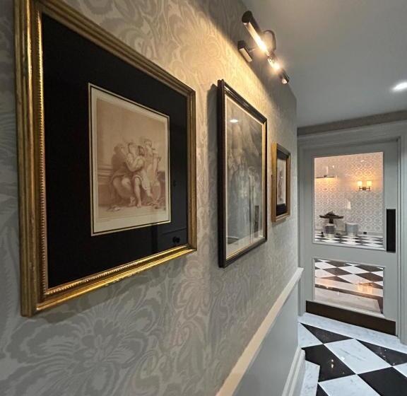 هتل No. 30 Knightsbridge