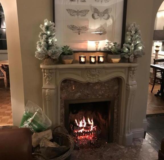 فندق Scarborough Hill Country Inn