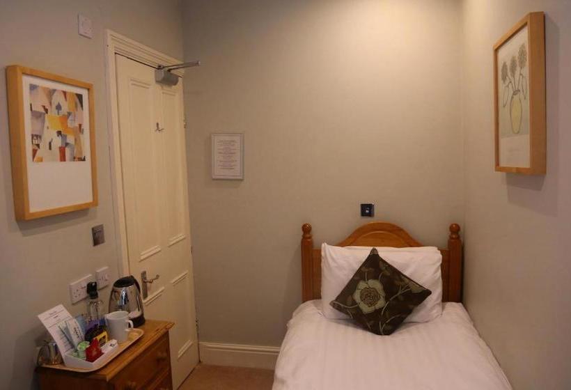 فندق Penryn House