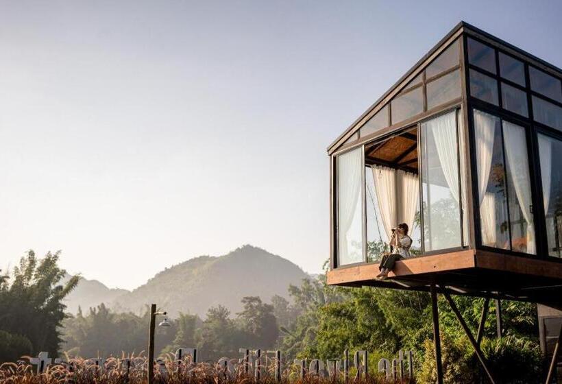 هتل The River Life Resort