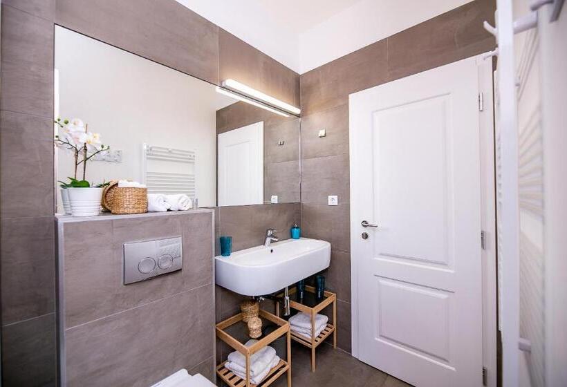 Apartments Bella Fiume