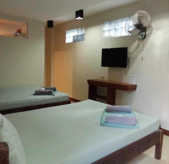 هتل Rock View Lodge