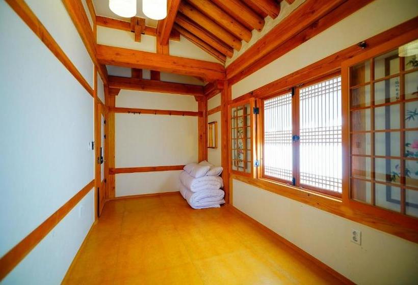 بنسيون Norijam Hanok Traditional House Two