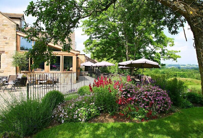 The Feathered Nest Country Inn