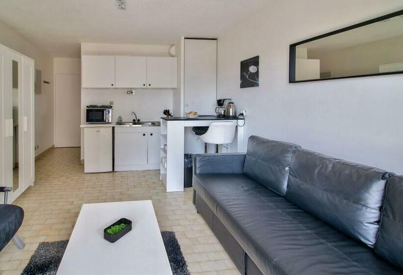 Studio Design Near Geneva