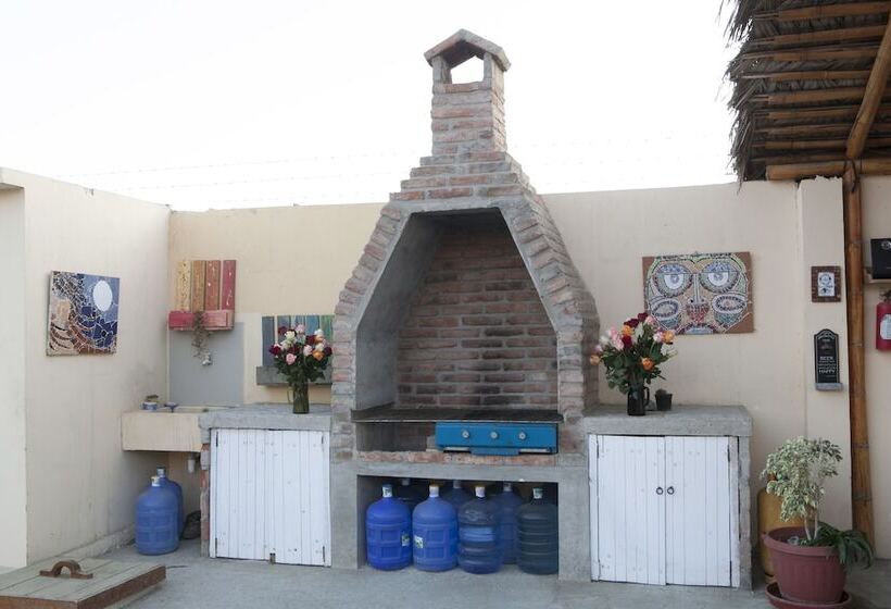 The Cottages By The Sea