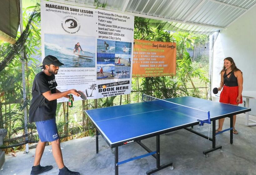 هتل Mondo Surf Village
