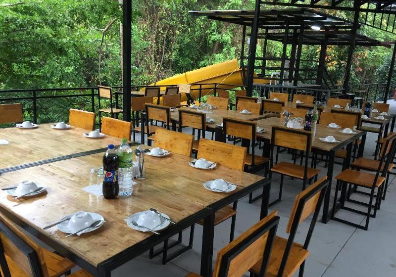 فندق Natthaphon Resort