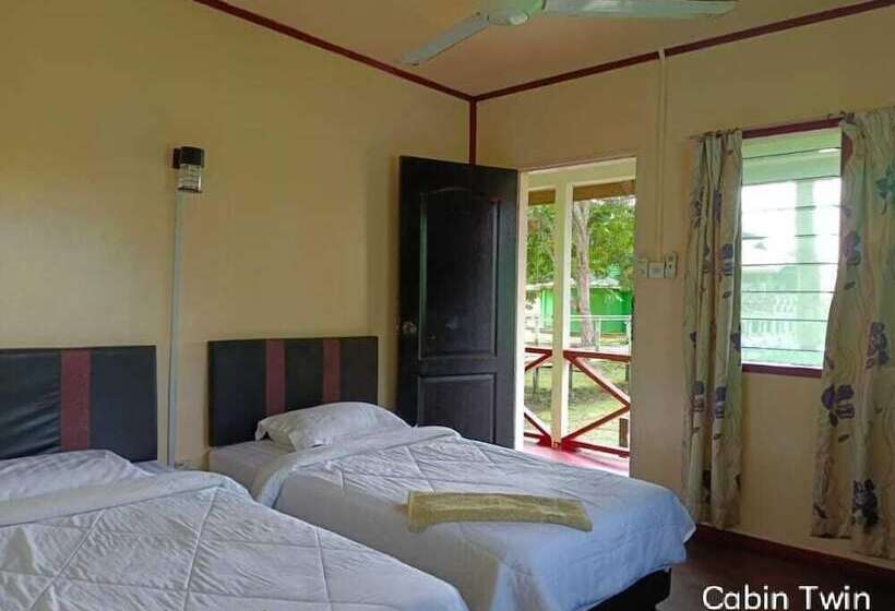 هتل Sukau Greenview Bed & Breakfast