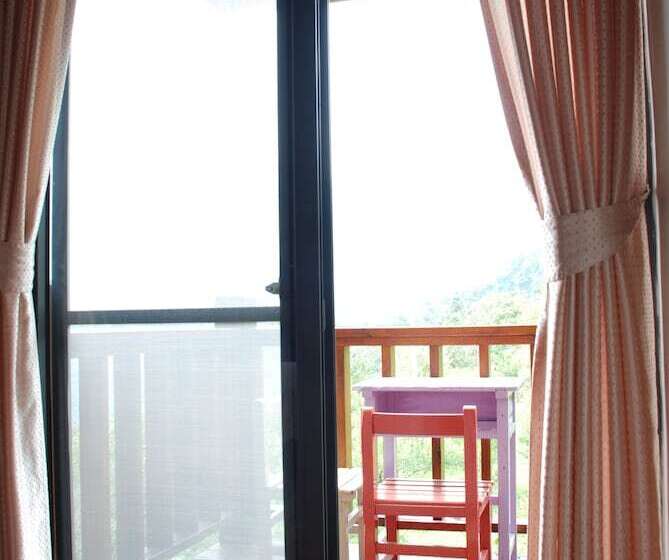 هتل Walk Cloud B&b