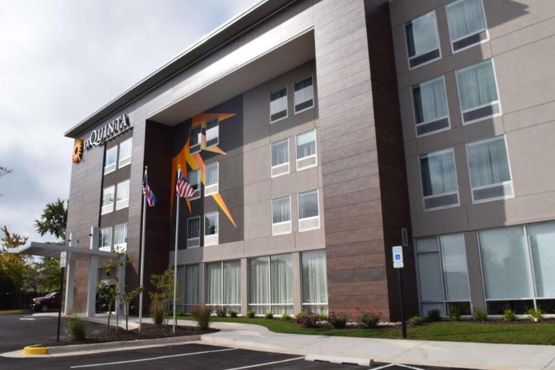 酒店 La Quinta Inn & Suites By Wyndham Manassas, Va  Dulles Airport