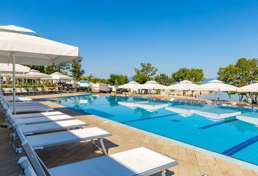 هتل Mobile Homes Camping Omišalj