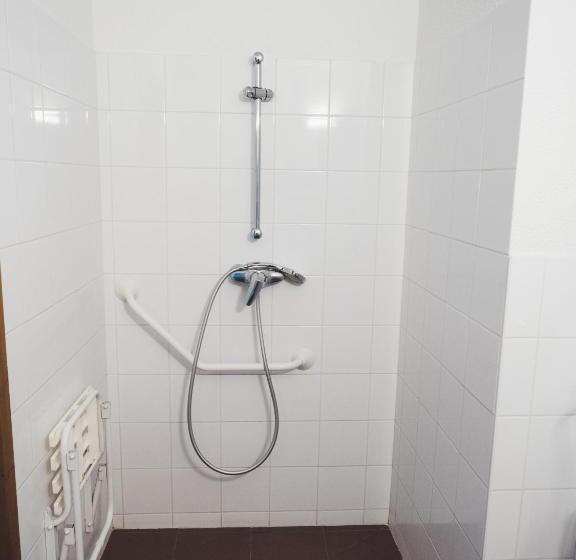 هتل Auberge Le Valezan