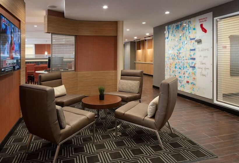 هتل Towneplace Suites Fresno Clovis