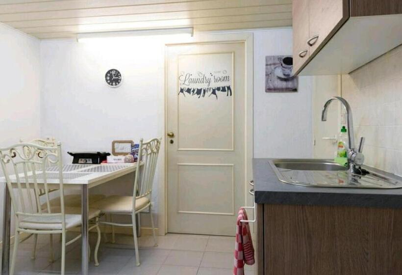 هاستل Homestay Gent Merelbeke Self Check In Service