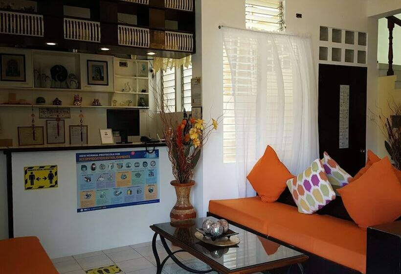 酒店 Citadel Alona Inn