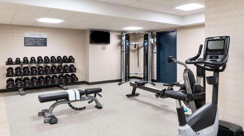 هتل Hilton Garden Inn Flint Downtown