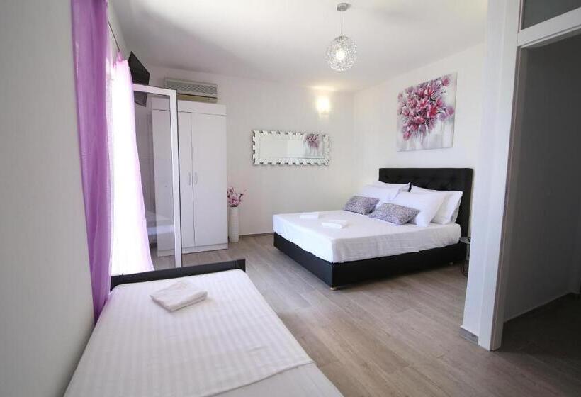 بنسيون Apartmani Daša Tučepi
