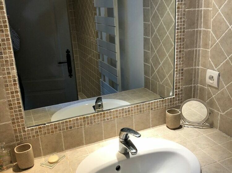 Пансион Maison D Hotes Les Petites Sources