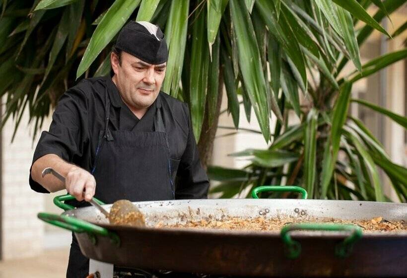 Aparthotel Comtat Sant Jordi