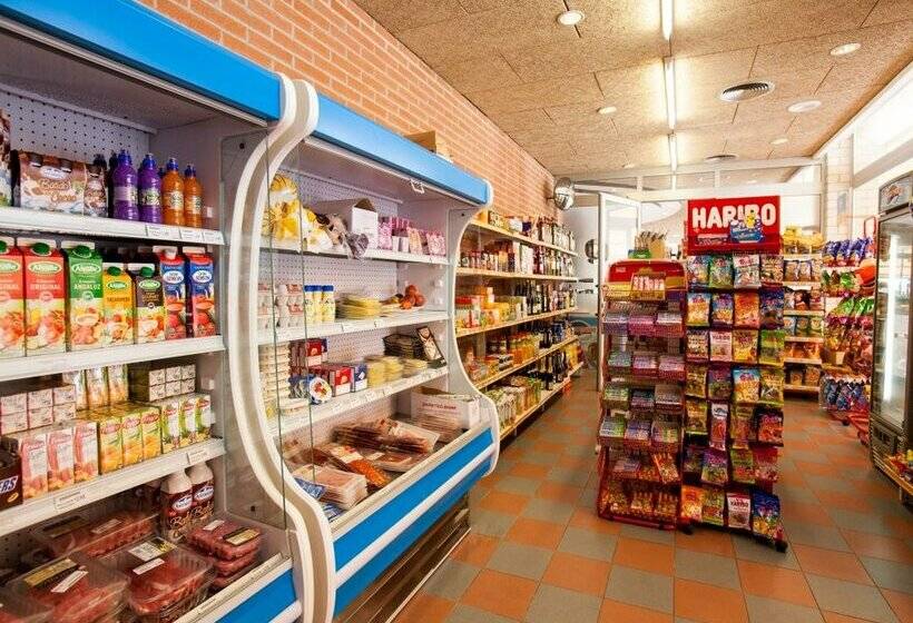 Aparthotel Comtat Sant Jordi