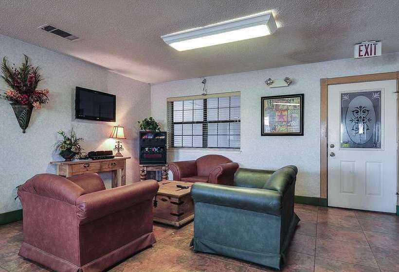 בית מלון כפרי Americas Best Value Inn Midlothian