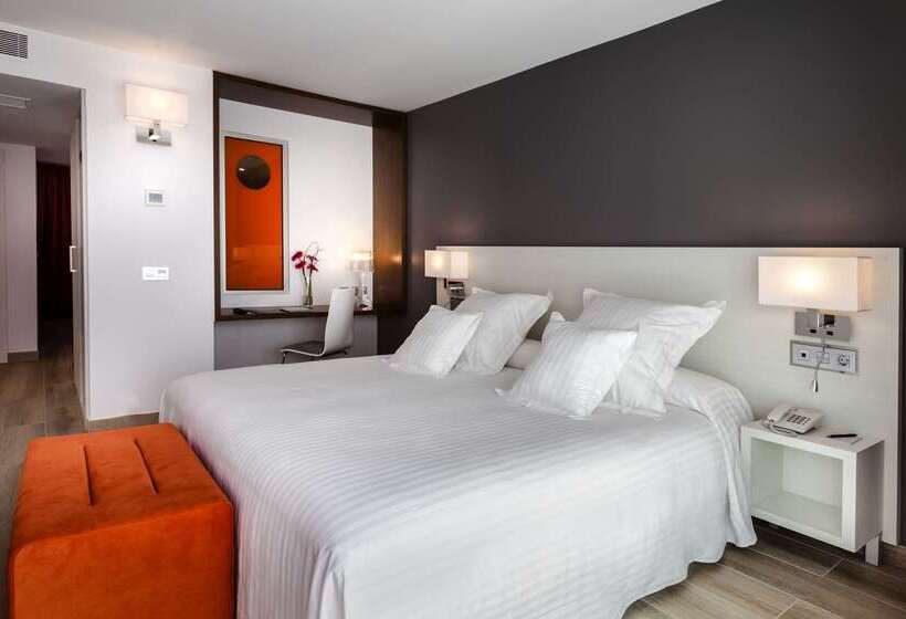 هتل Barcelo Corralejo Sands