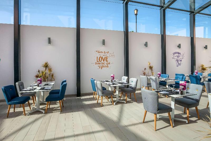 هتل Barcelo Corralejo Sands