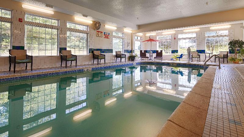 فندق Best Western Plus Des Moines West Inn & Suites